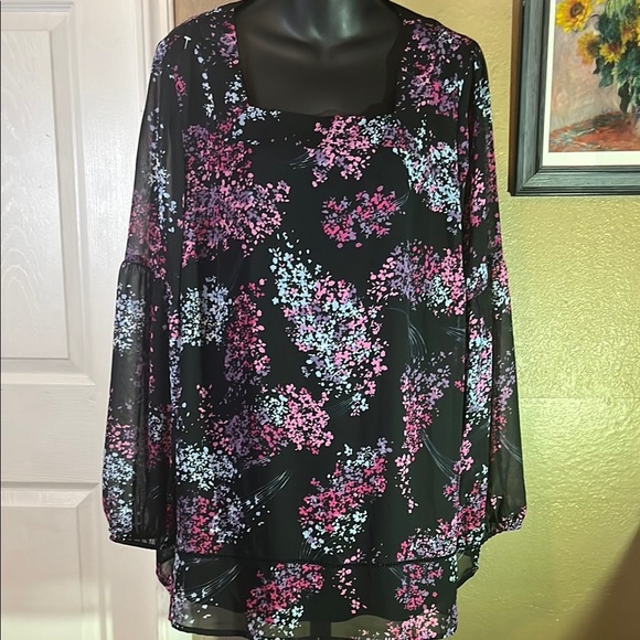 Lane Bryant Tops - Black and Pink Boxy Relaxed Blouse